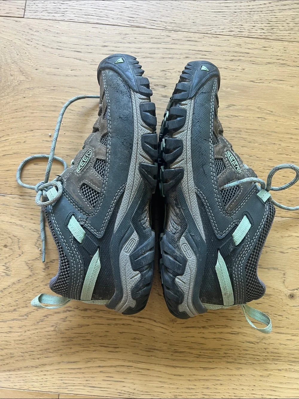 Keen Women's Grey and Light Blue Lace-Up Hiking Shoes